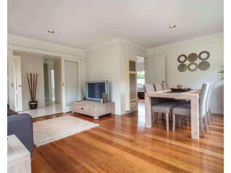 7 Mantova Drive, Wheelers Hill VIC 3150