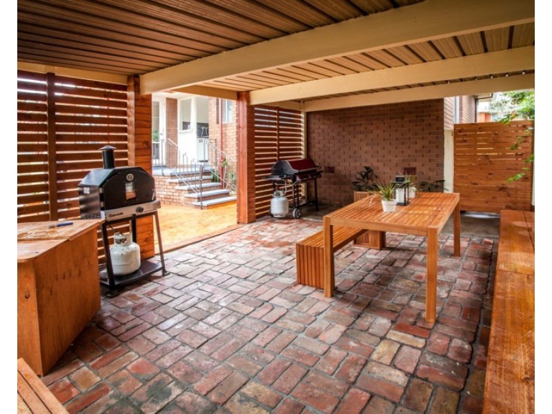 7 Mantova Drive, Wheelers Hill VIC 3150