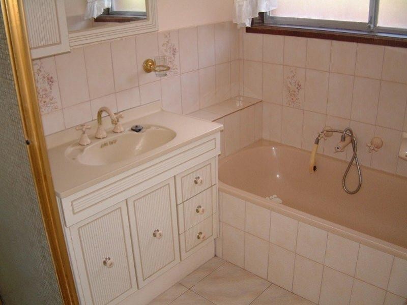 12 Andelana Avenue, Wheelers Hill VIC 3150