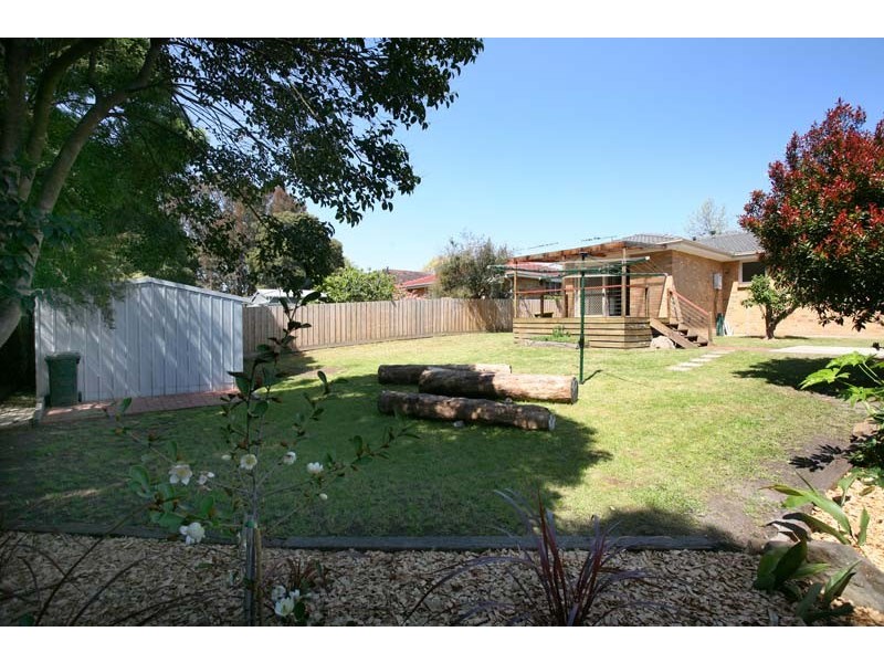 81 Husband Road, Forest Hill VIC 3131