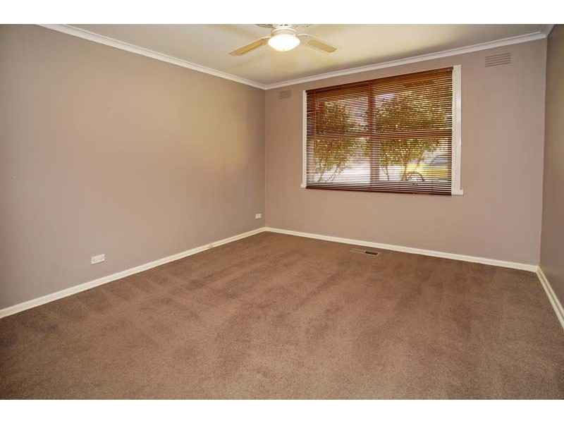 81 Husband Road, Forest Hill VIC 3131