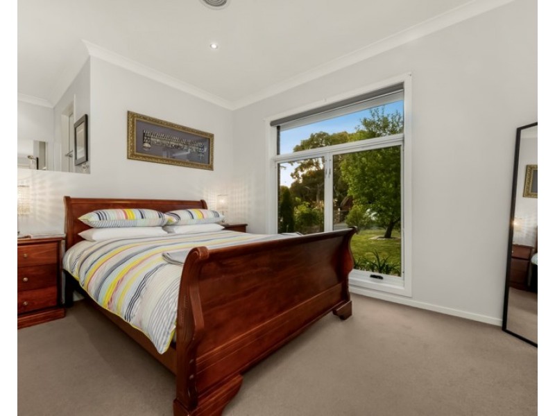 1/96 Bruce Street, Mount Waverley VIC 3149