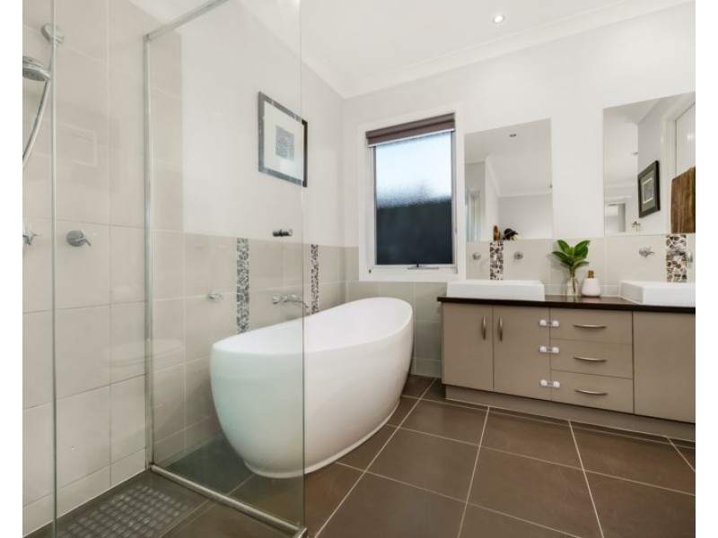 1/96 Bruce Street, Mount Waverley VIC 3149