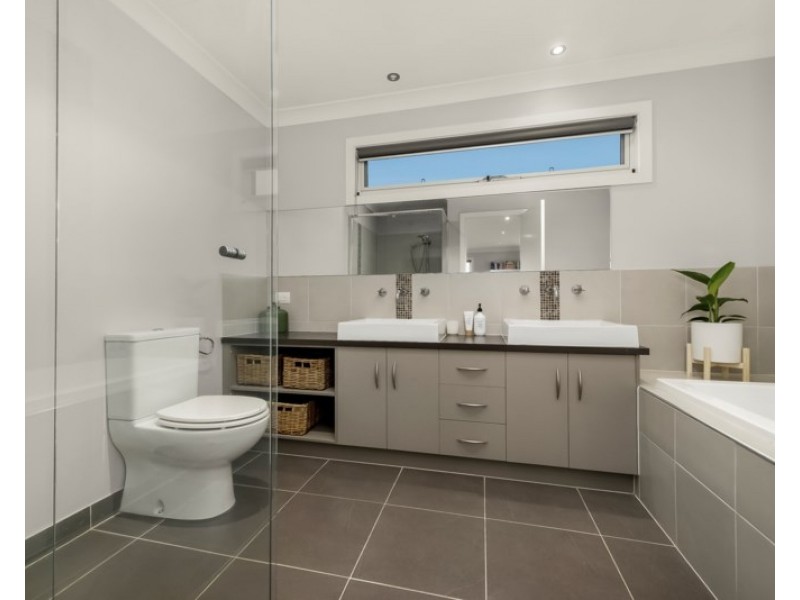 1/96 Bruce Street, Mount Waverley VIC 3149