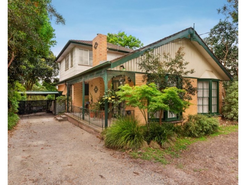 1 Warrina Court, Burwood East VIC 3151