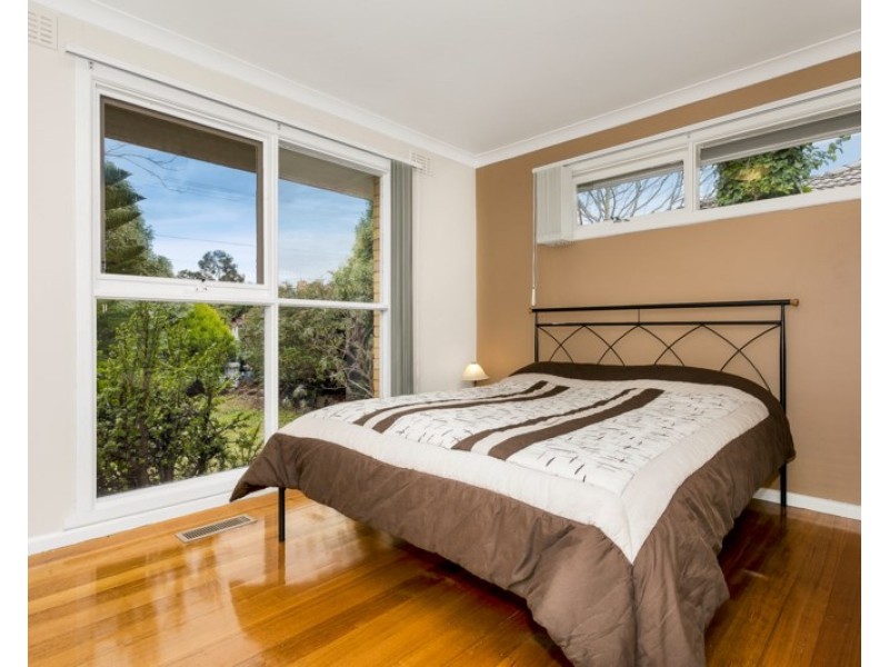 26 Ranfurlie Drive, Glen Waverley VIC 3150