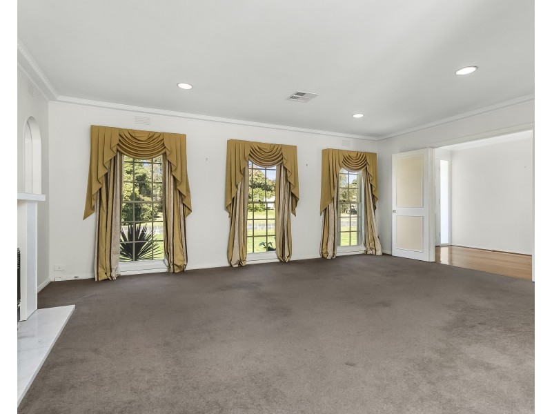 3 Rowland Court, Glen Waverley VIC 3150