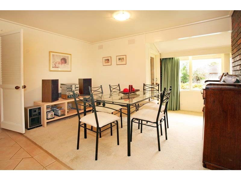 4 Penhurst Court, Glen Waverley VIC 3150