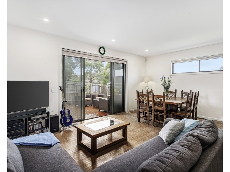 2/45 Bowen Road, Doncaster East VIC 3109