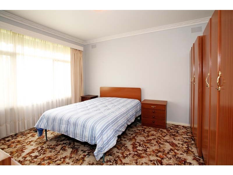 10 Wattle Grove, Mulgrave VIC 3170