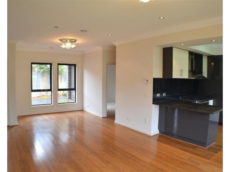 2/1 View Road, Glen Waverley VIC 3150