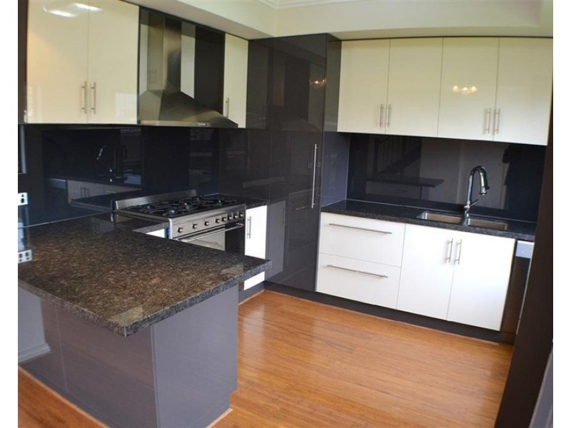 2/1 View Road, Glen Waverley VIC 3150