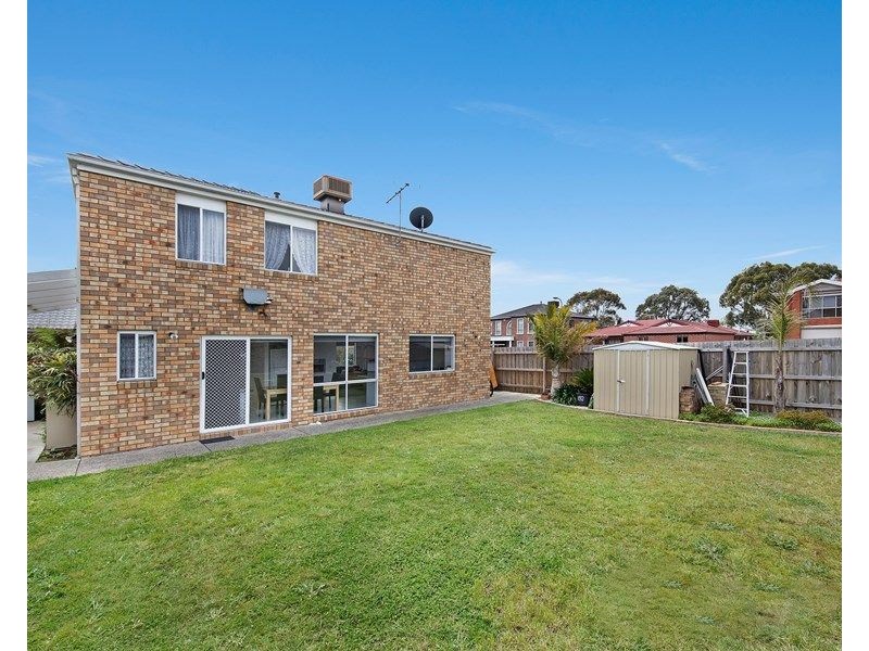 38 Armstrong Way, Dandenong North VIC 3175