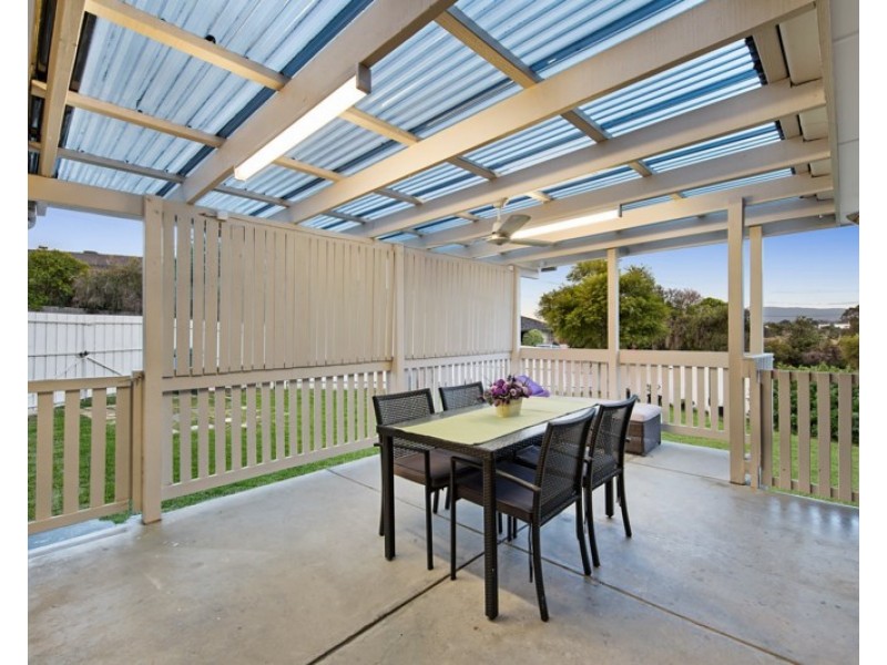 90 Haverbrack Drive, Mulgrave VIC 3170