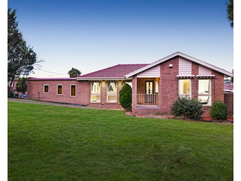 90 Haverbrack Drive, Mulgrave VIC 3170