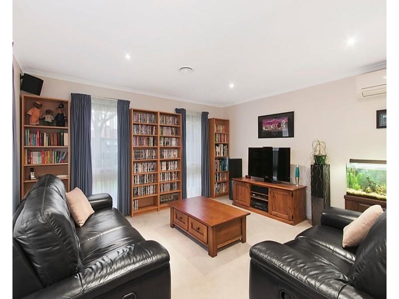 2 Burley Court, Mulgrave VIC 3170