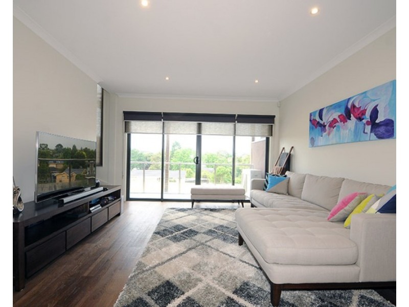 4 Parkland Place, Notting Hill VIC 3168