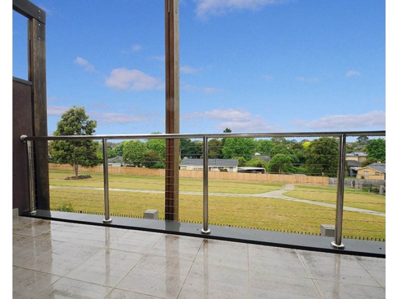 4 Parkland Place, Notting Hill VIC 3168