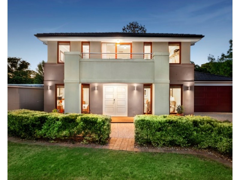 61 Threadbow Crescent, Wheelers Hill VIC 3150