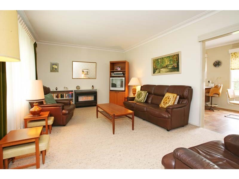 4 Owens Avenue, Glen Waverley VIC 3150