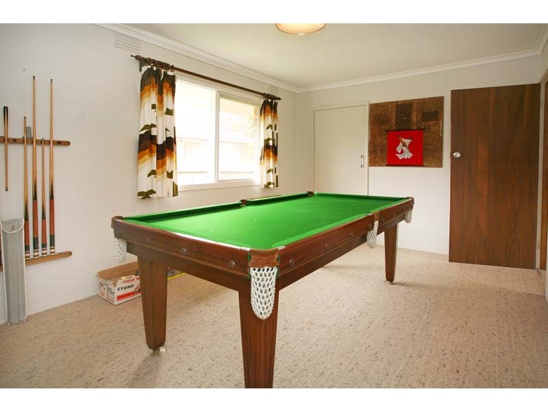 4 Owens Avenue, Glen Waverley VIC 3150