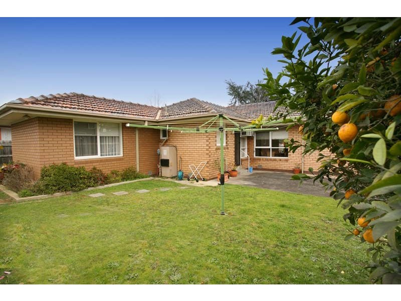 4 Owens Avenue, Glen Waverley VIC 3150