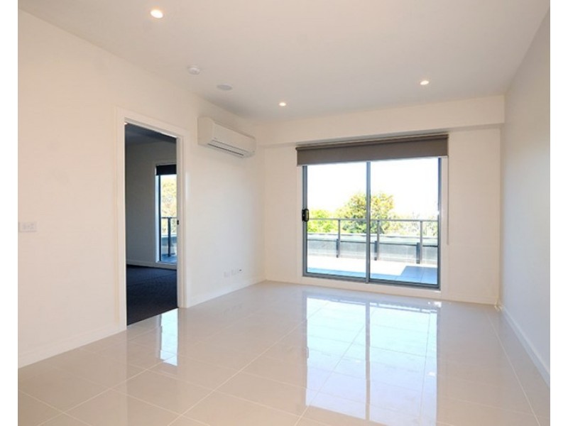 207/151-153 Huntingdale Road, Ashwood VIC 3147