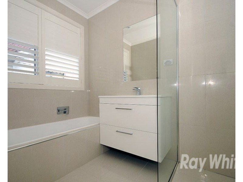 2 Falconer Street, Glen Waverley VIC 3150