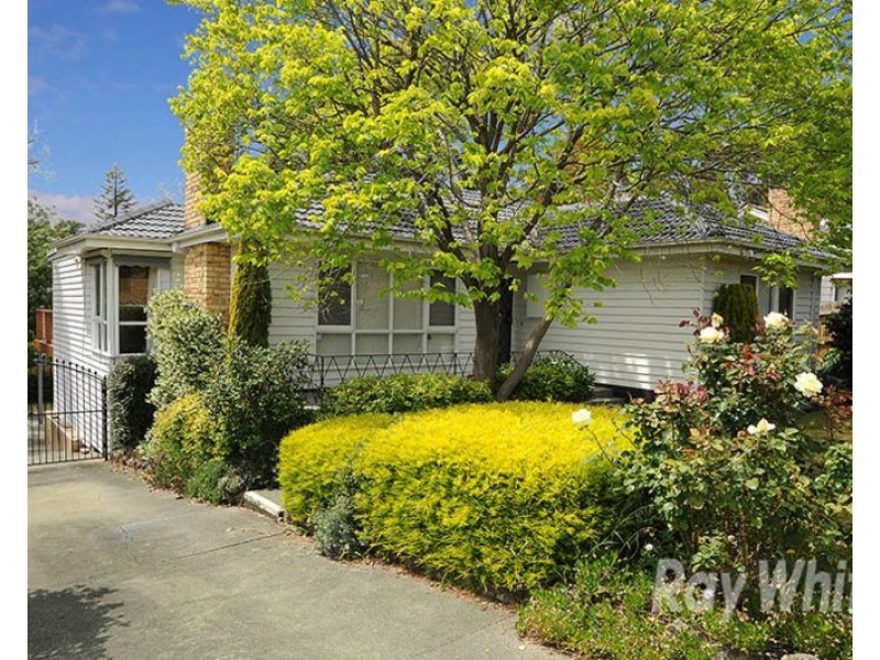 2 Falconer Street, Glen Waverley VIC 3150