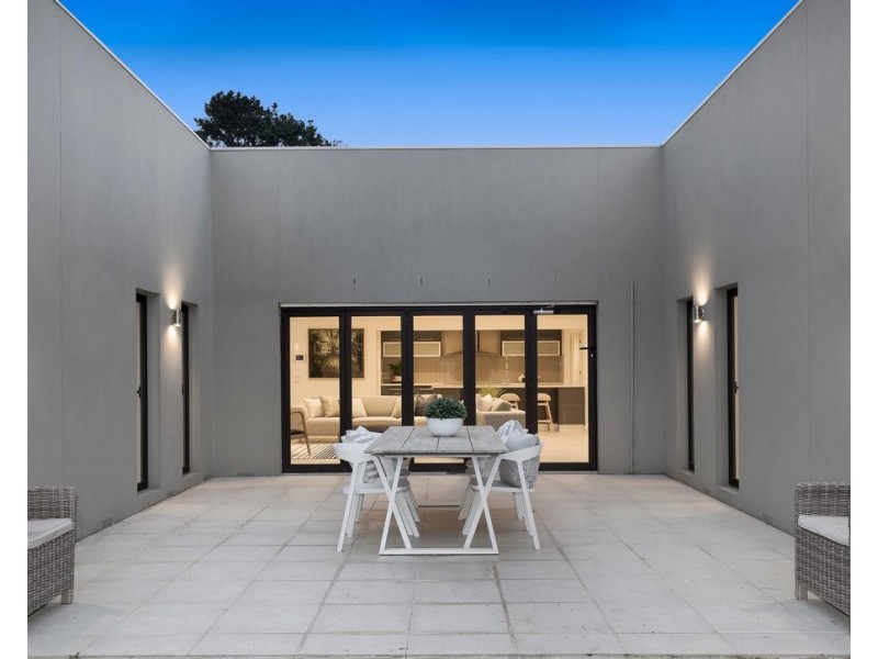 70 Leeds Road, Mount Waverley VIC 3149