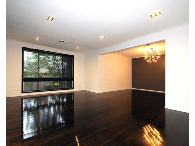 74 Shepherd Road, Glen Waverley VIC 3150