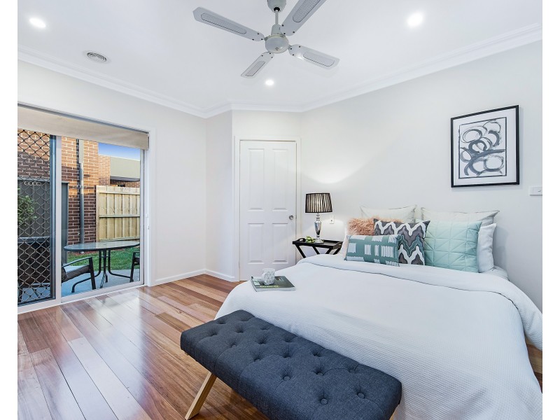 1/2 Halifax Street, Mulgrave VIC 3170