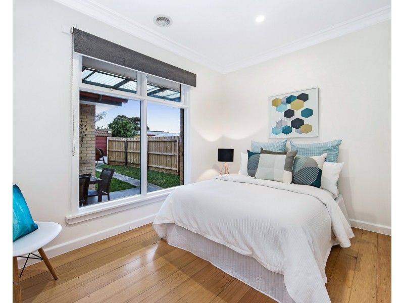 1/2 Halifax Street, Mulgrave VIC 3170