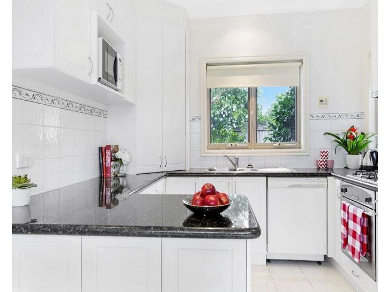 2/1 Vasey Avenue, Mount Waverley VIC 3149