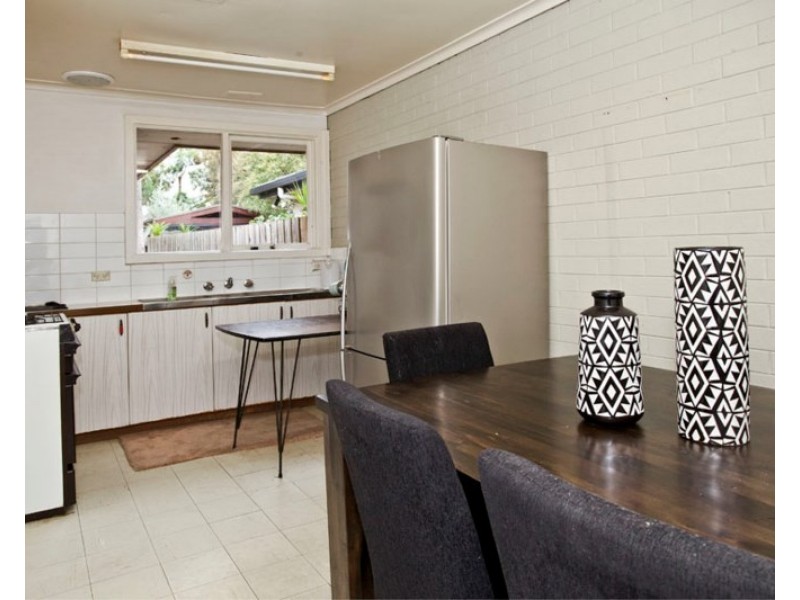1/9 Chivers Avenue, Glen Waverley VIC 3150