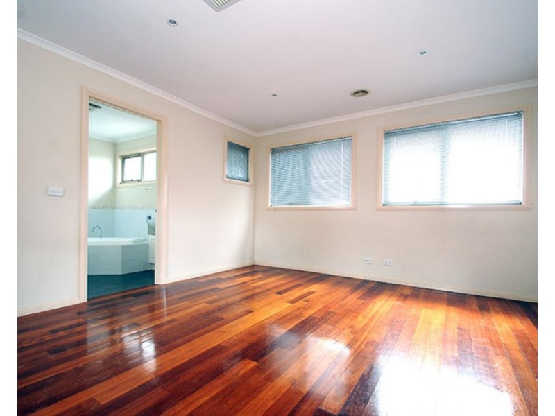 5/2 View Road, Glen Waverley VIC 3150