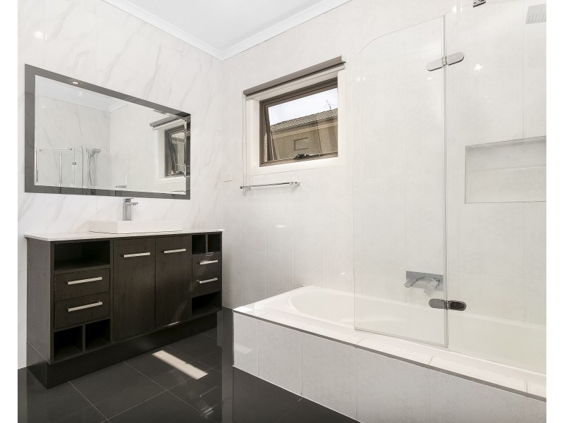 1/13 Richard Street, Glen Waverley VIC 3150