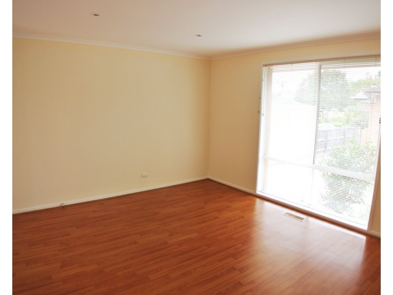 2/23 Mandowie Road, Glen Waverley VIC 3150