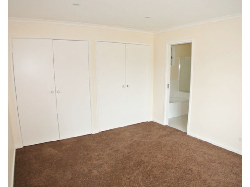 2/23 Mandowie Road, Glen Waverley VIC 3150