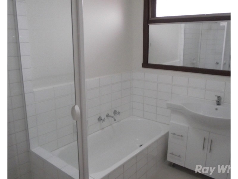 87 Strada Crescent, Wheelers Hill VIC 3150