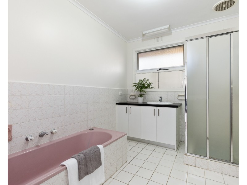 43 Ballantyne Street, Burwood East VIC 3151