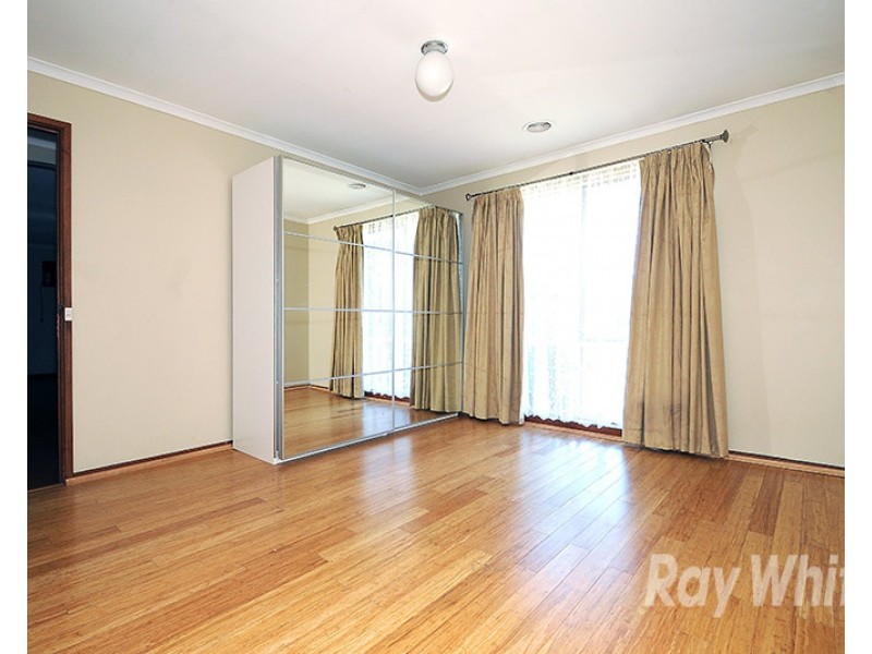 45 David Collins Way, Endeavour Hills VIC 3802