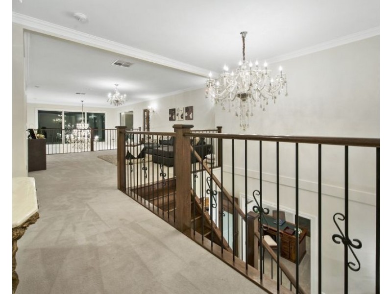 1 Lilian Street, Glen Waverley VIC 3150