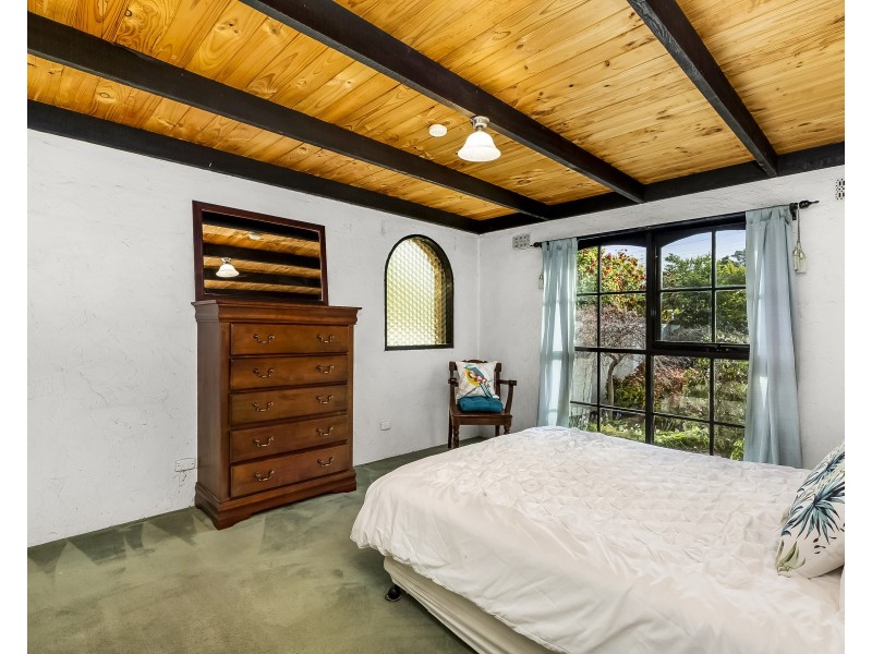 31 Earlwood Drive, Wheelers Hill VIC 3150