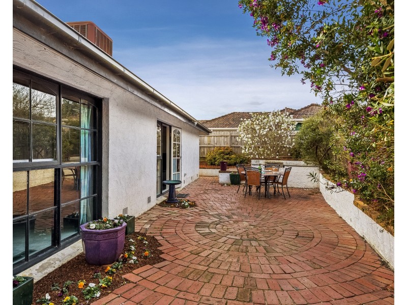 31 Earlwood Drive, Wheelers Hill VIC 3150