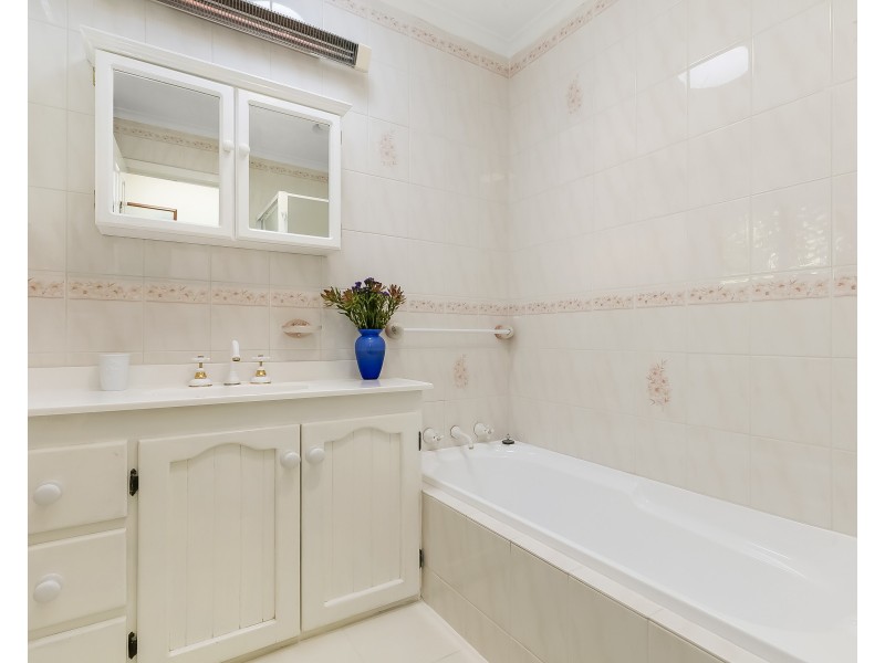 1/602 Highbury Road, Glen Waverley VIC 3150