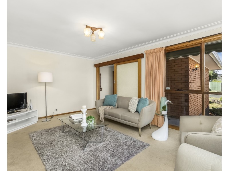 85 Lemont Avenue, Mount Waverley VIC 3149