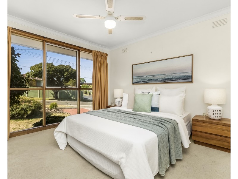 85 Lemont Avenue, Mount Waverley VIC 3149