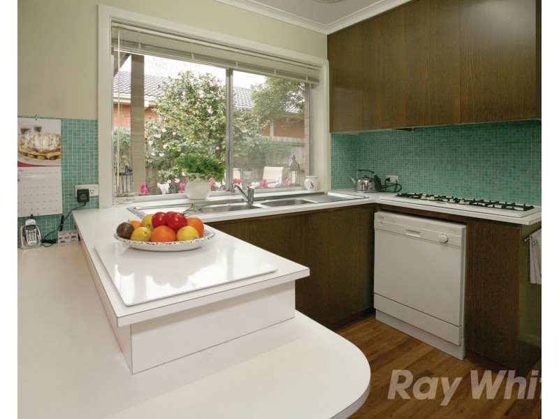 14 Lola Street, Mulgrave VIC 3170