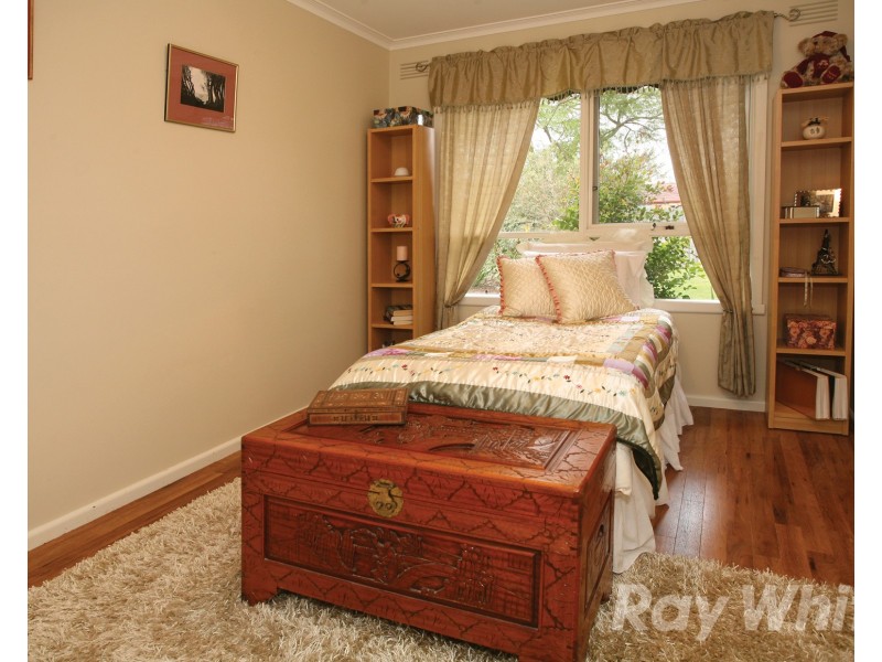 14 Lola Street, Mulgrave VIC 3170